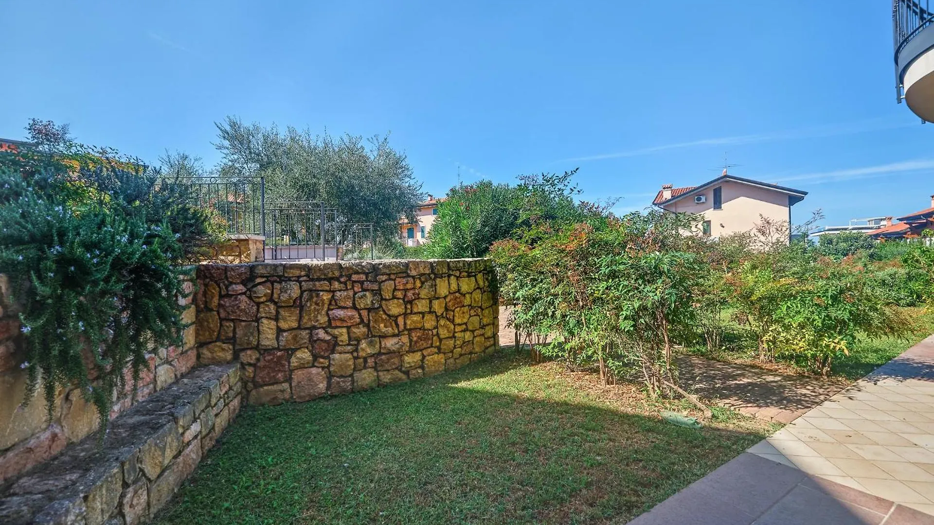 Apartmentsgarda - Corte Sant'Andrea Lazise